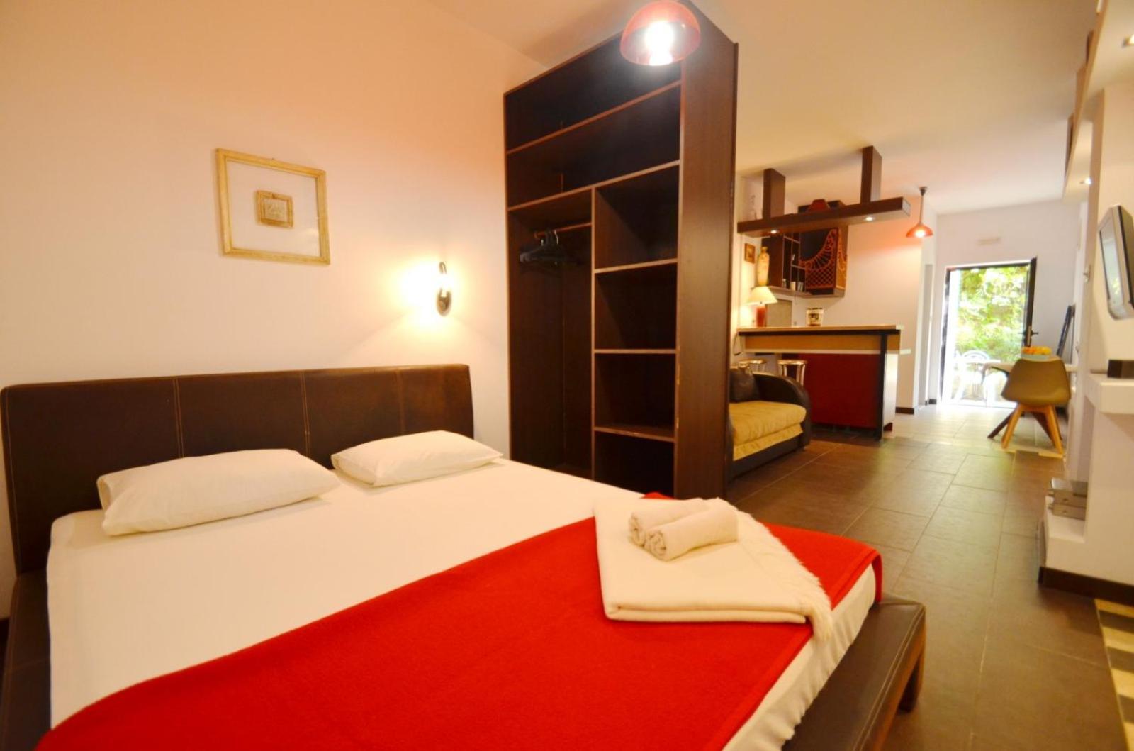 Spasoje Apartment *